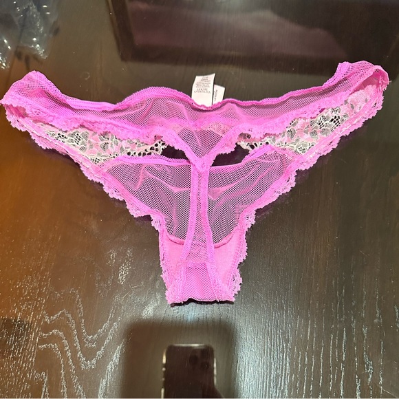 “SET”Victoria’s Secret Bra 36C with Matching Panty - Picture 3 of 8